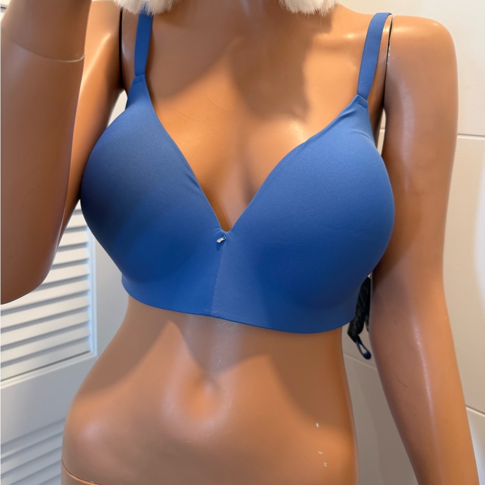 Seamless Wireless Comfort Bra in Riviera Blue